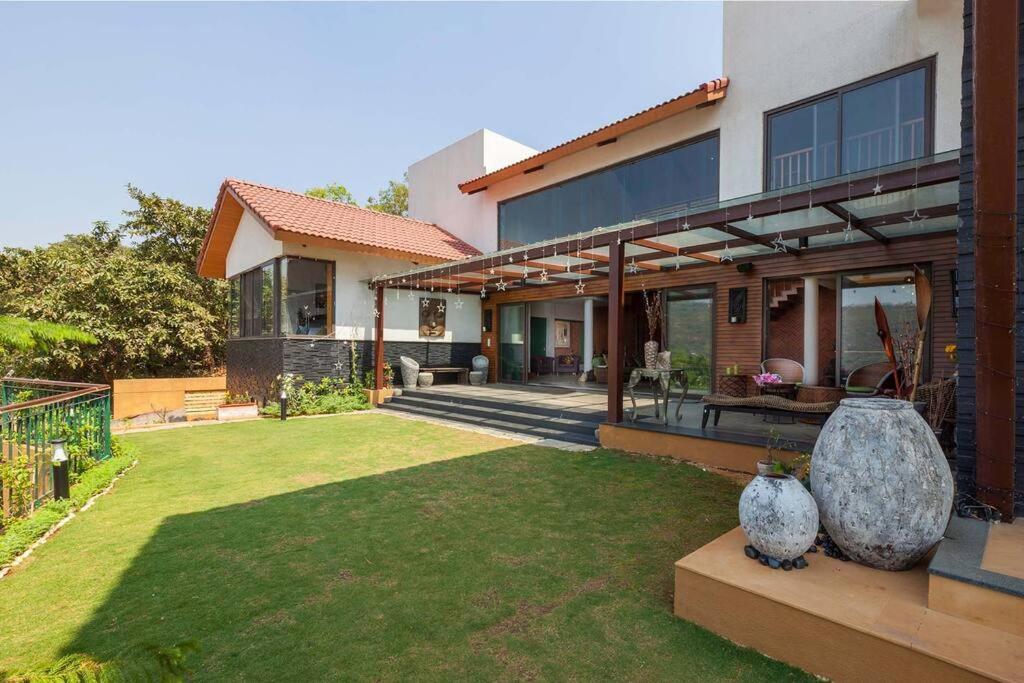 Soul Tree Villa 50 Super Luxury Villa With Heated Plunge Pool And Jacuzzi Lavasa Exterior photo