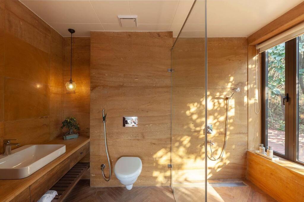 Soul Tree Villa 50 Super Luxury Villa With Heated Plunge Pool And Jacuzzi Lavasa Exterior photo