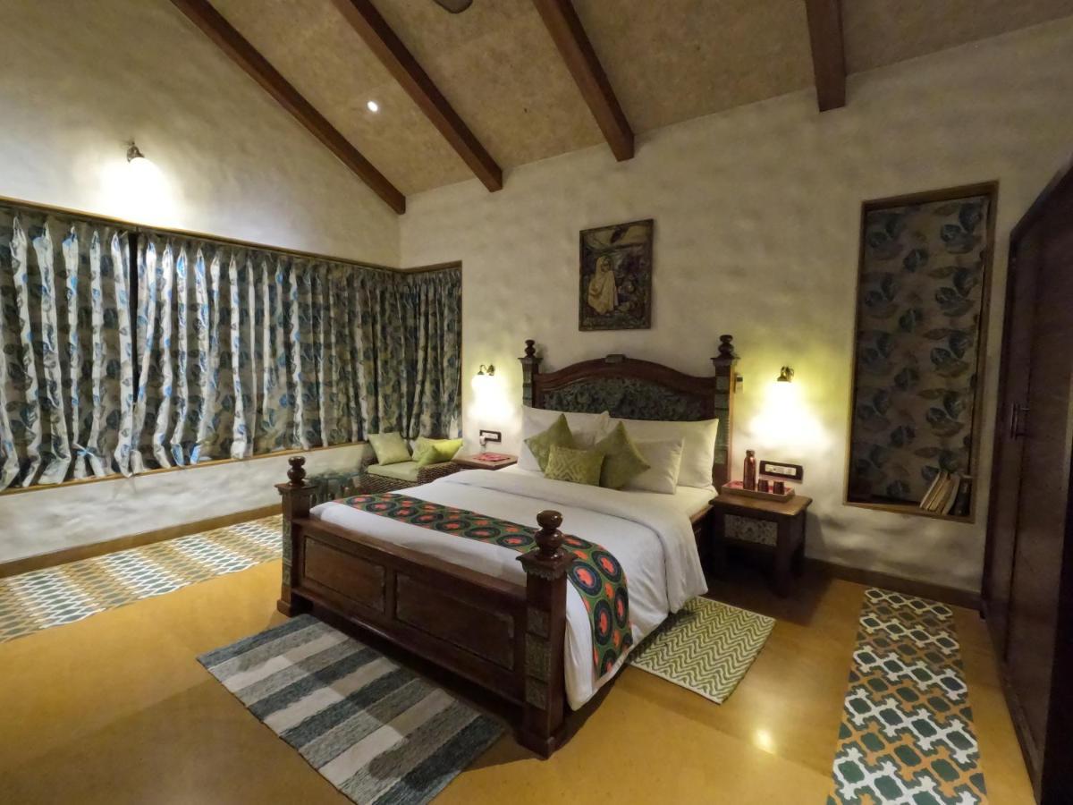 Soul Tree Villa 50 Super Luxury Villa With Heated Plunge Pool And Jacuzzi Lavasa Exterior photo